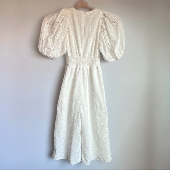 Anthropologie Hutch Cropped Jumpsuit Sz S Smocked Waist Eyelet White Wide Leg - Picture 4 of 16
